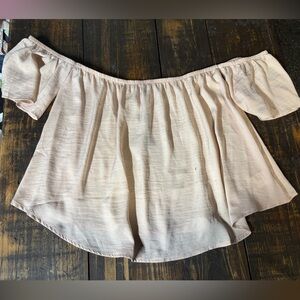 AE off the shoulder flowy top